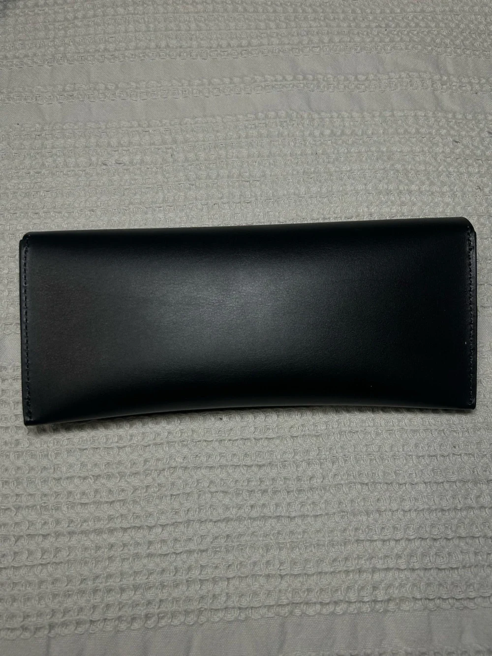 Max Mara Black Leather Magnetic Closure Lightweight Sunglasses‎ Case